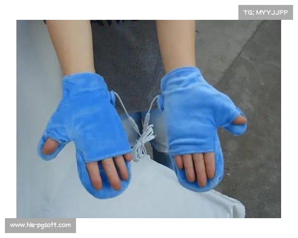 日本自发热手套实测零下15℃环境下手指灵活度保持95%