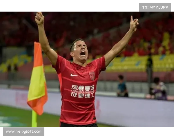 蓉城队双线作战压力大 球员轮换考验严峻 蓉城队双线作战压力大 球员轮换考验严峻